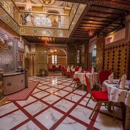 PALAIS LARAICHI Riad la porte bleue suites-3