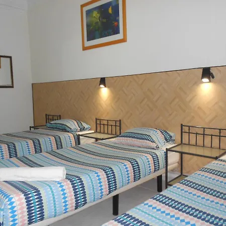 Crescent Rooms-3