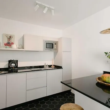 Apartamentos RG Suites Plaza del Salvador-2