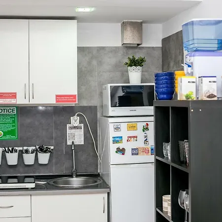 Live Lisboa Hostel-3