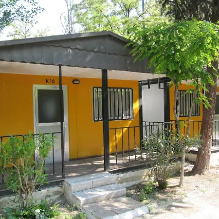 Bungalows Alpha-2