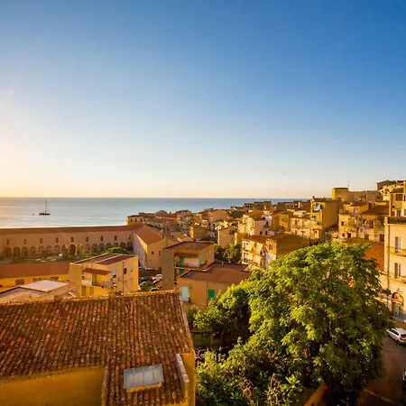 Cefalù Charme e Chic Suites-3