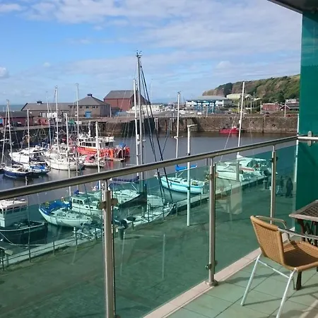 Harbourside Apartment-2