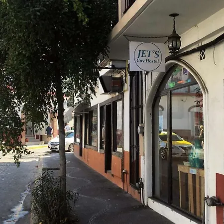 Jet'S Gay Youth Hostel-2