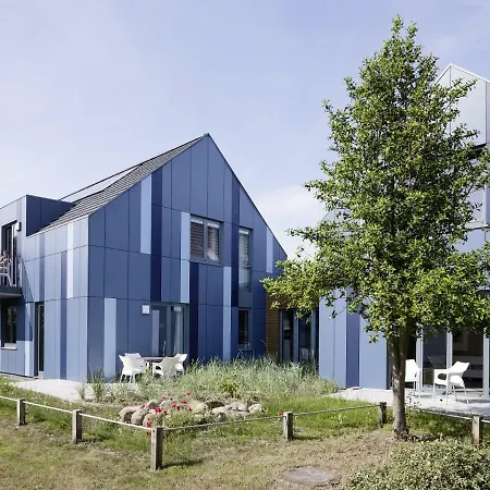 Haus Am Deich Ferienwohnungen-2