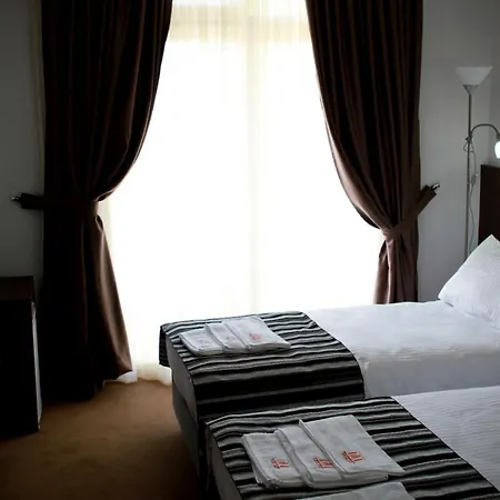 Hotel Prestol-3