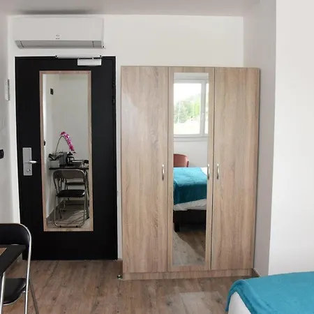 Home Place Apartments - Langon Sauternes-2