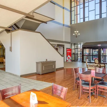 Oyo Hotel Tulsa I-44 Midtown-2