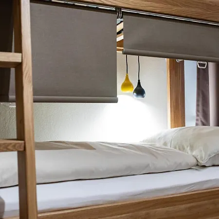 Roomie Alps Design Hostel-3