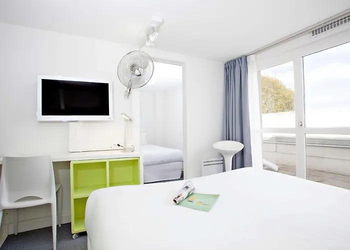  Sure By Best Western Bordeaux Aéroport