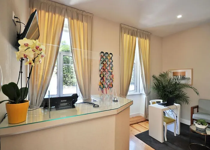 Porto Charming Hotel