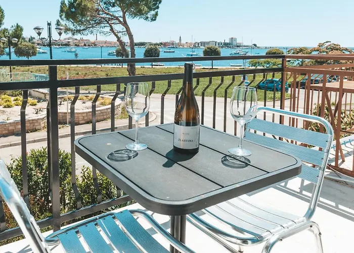 Hotel Am Villa Umag Seafront