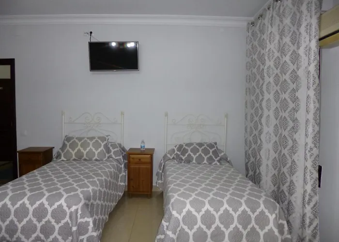 Hostal Virgen Del Rocio Los Palacios Y Villafranca