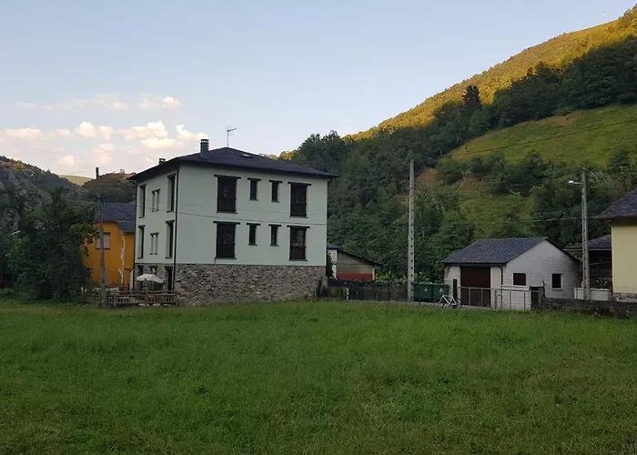 Hotel que admite mascotas: Casa Muniellos