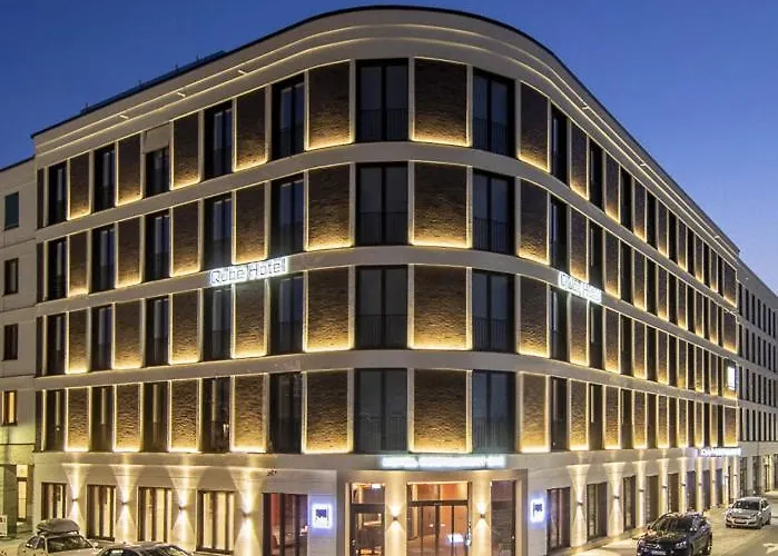 4 star hotel: Qube Hotel Bahnstadt
