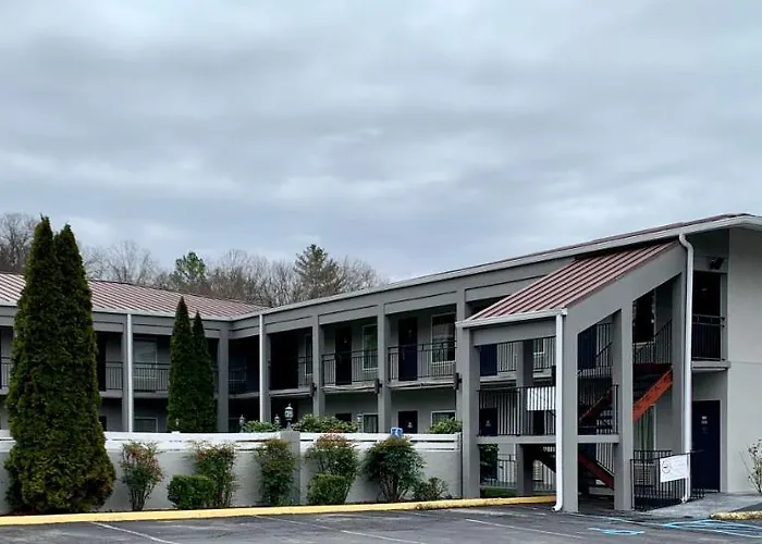 Motel: Travel Inn Kingsport