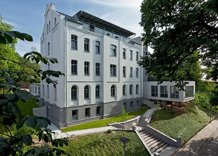 3-Sterne-Hotel: Hotel zwischen den Seen