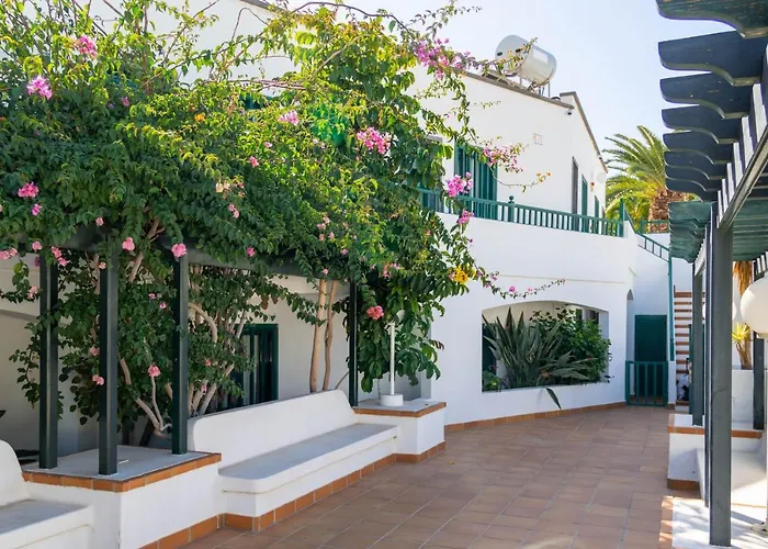 Hotel con vistas: Apartamentos La Tegala