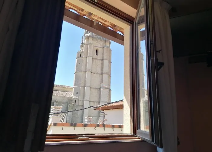 Apartamentos Turísticos Villa y Corte