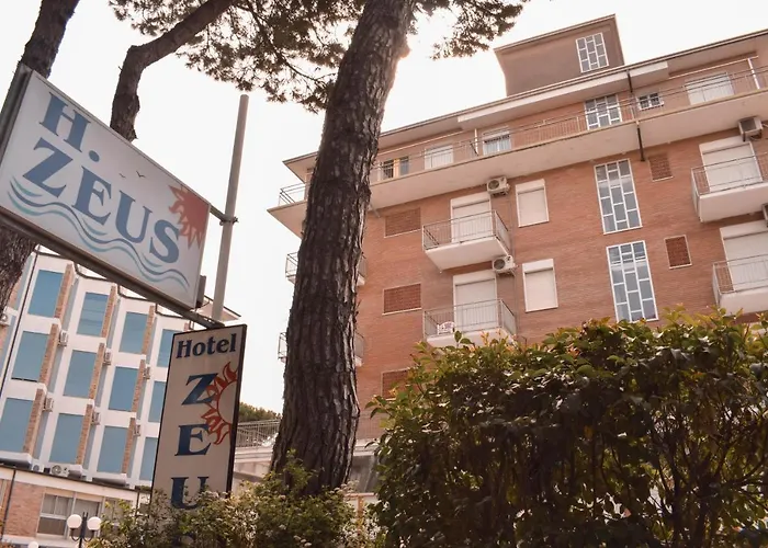 Hotel Zeus