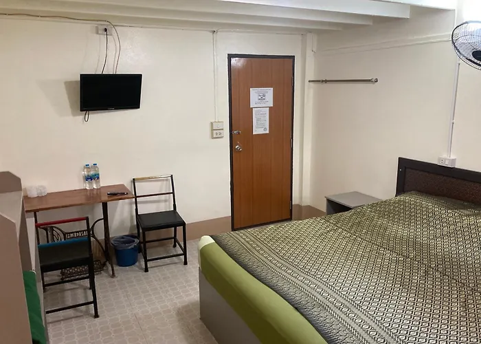 Hotel with view: Orchid Guest House