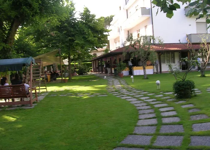 Hotel La Bussola Marina di Massa
