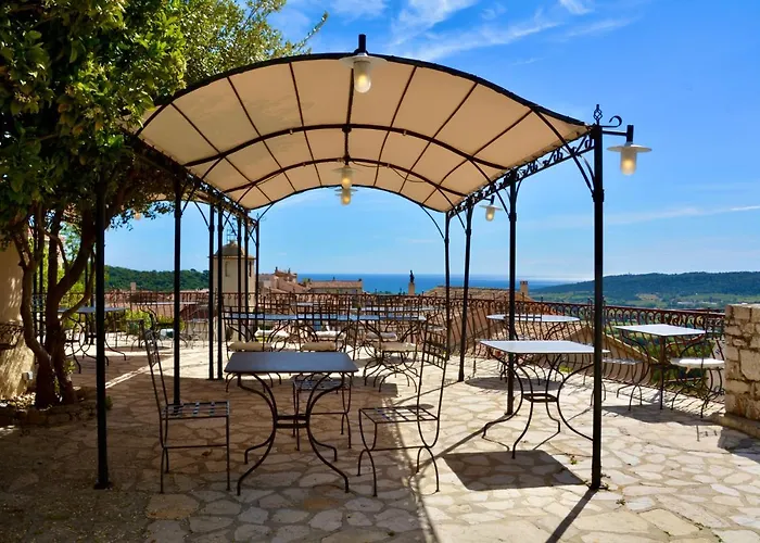 Hôtel avec vue: L'Écurie Du Castellas