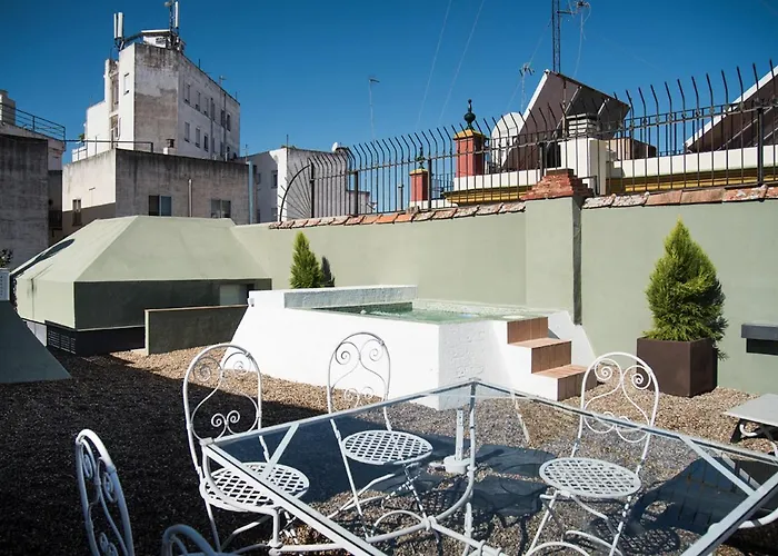 Slow Suites Maestranza
