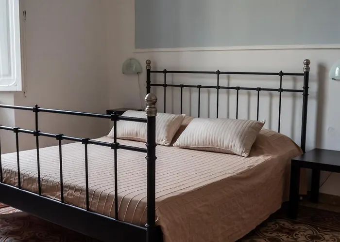 Albergo economico: Arena Alfieri B&B