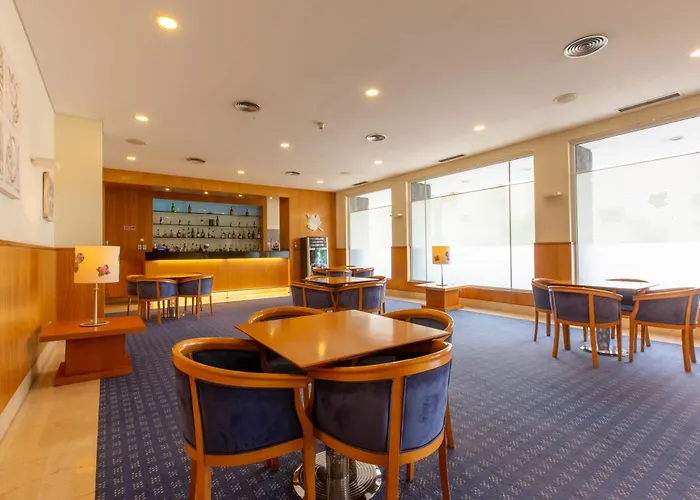 Hotel with view: Ms Vila Nova