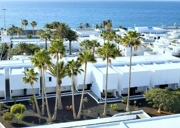 Apartamentos Arena Dorada