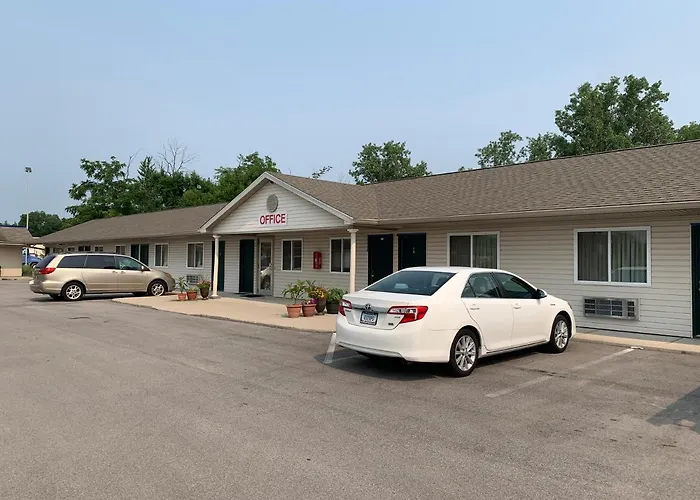 Wayne Motel