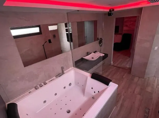 Apartamentos Las 7 Esencias Linares 