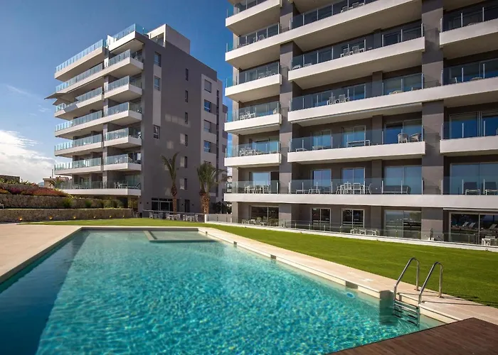 Blue Line Apartment - Be Line Group