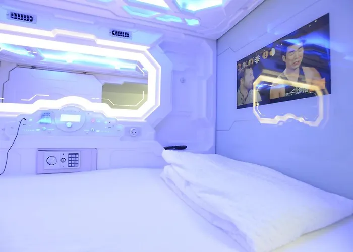Space Home Apartment - City Center
