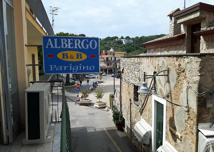 Albergo economico: Parigino
