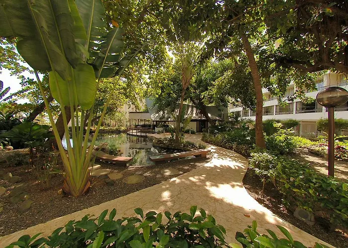 Family resorts Condado Lagoon Villas At Caribe Hilton