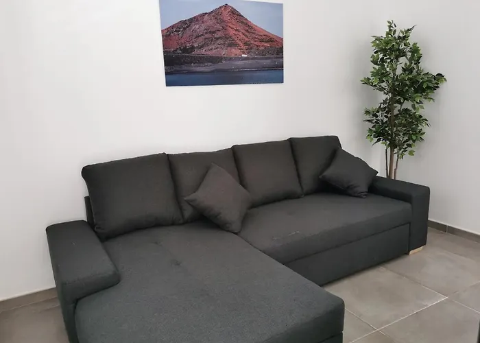 Apartamentos Anjomacar A