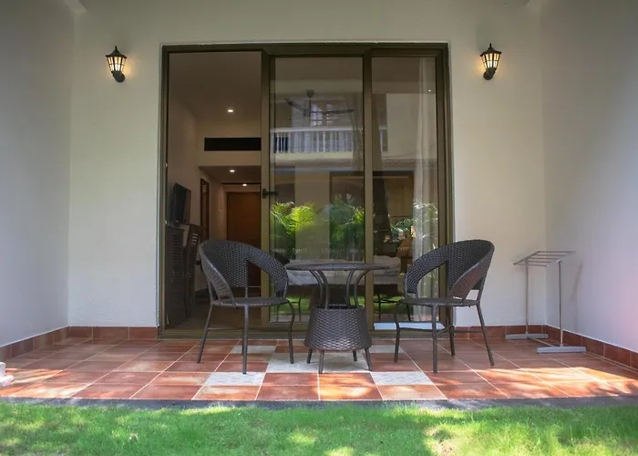 Spa Hotel: Altrude By The Sea