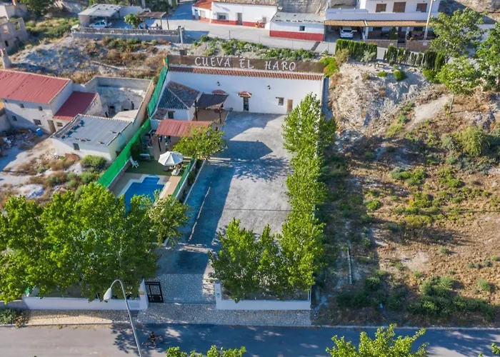 Villa con piscina: Cueva El Haro