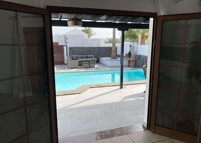 Hotel que admite mascotas: Stunning Villa Arabella - Heated Pool - Bbq - Amazing Terrace - Playa Blanca