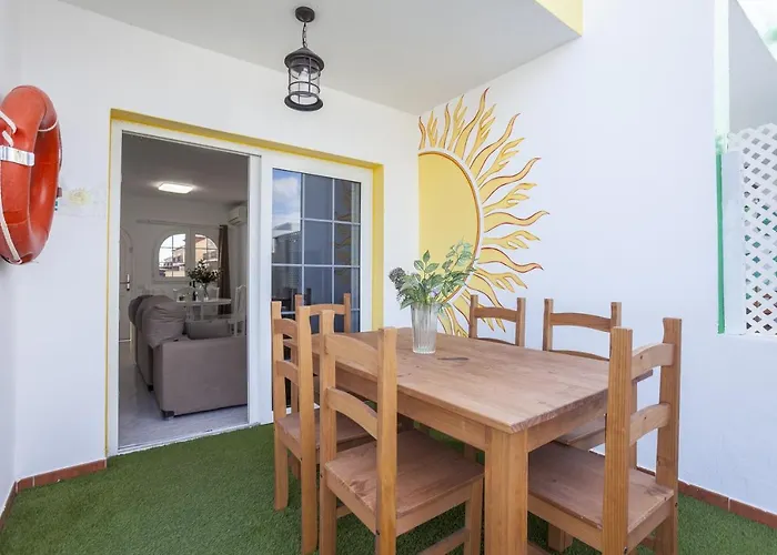 Galera Beach Boutique Art s With Private Pools, Free Wifi & Bbq, By Amazzzing Travel
