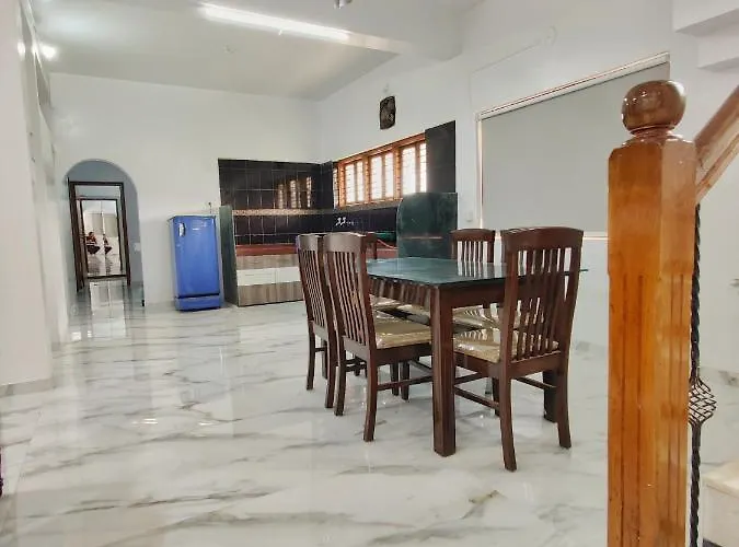 Private Villa: Vedganga Villa - Homestay