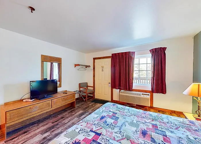White Wing Lodge