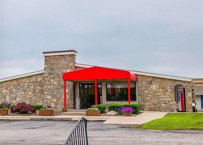 Cheap hotel: Econo Lodge Richmond