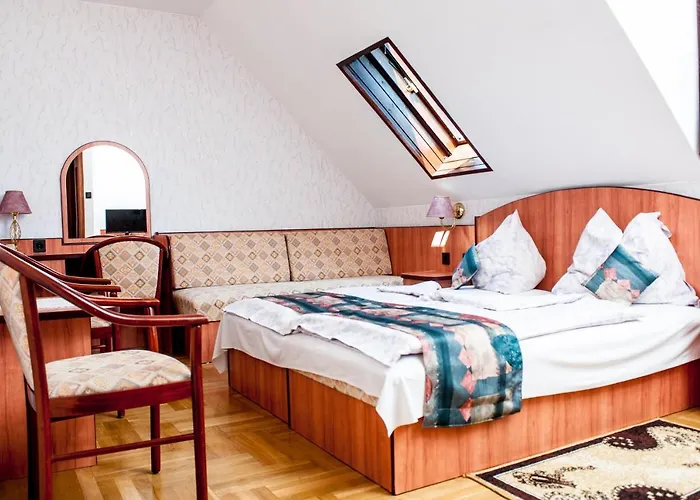 Cheap hotel: Beatrix Hotel