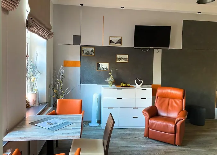 Ferienvermietung: Gästehaus am Museumshafen