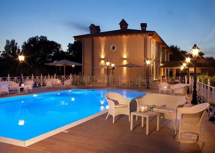 Hotel Jacuzzi: Hotel Piccolo Borgo