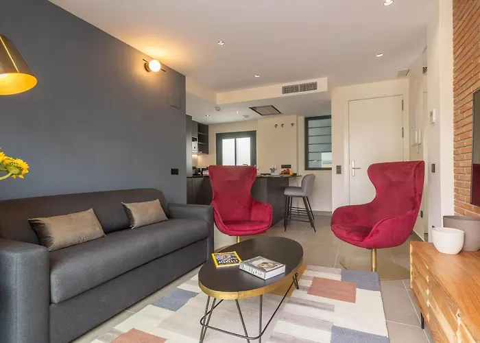 Home Art Apartments Soho