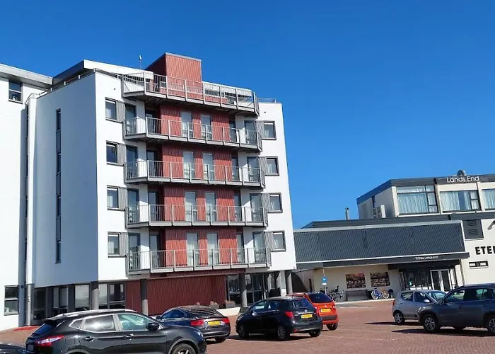 Hotel met uitzicht: Hotel Lands End